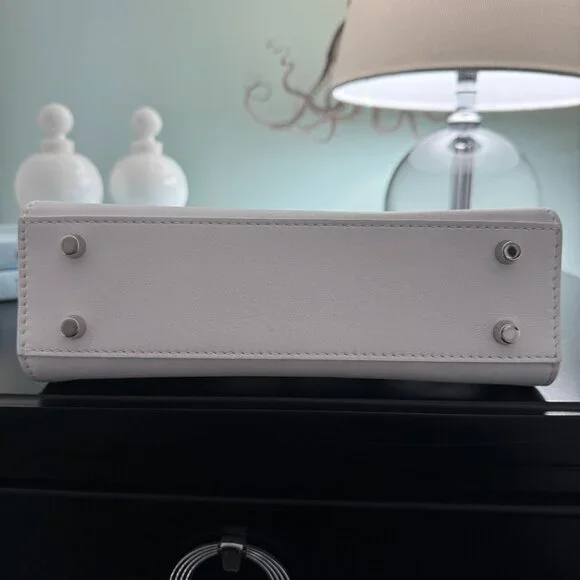 Versace Medusa 95 Small Leather Tote Bag $100 Used - Picture 3 of 3